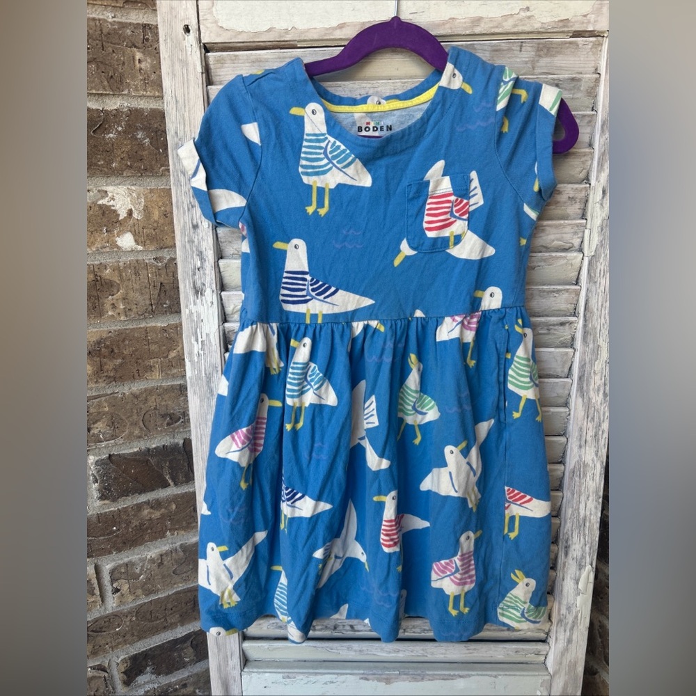 Boden Girls 6-7 Colorful Fun Jersey Dress Blue Seagulls Short Sleeve Pockets HTF